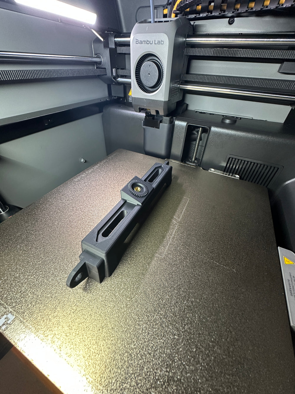Refuerzo de manillar Quad Lock para Tracer 700, otra vista de impresión